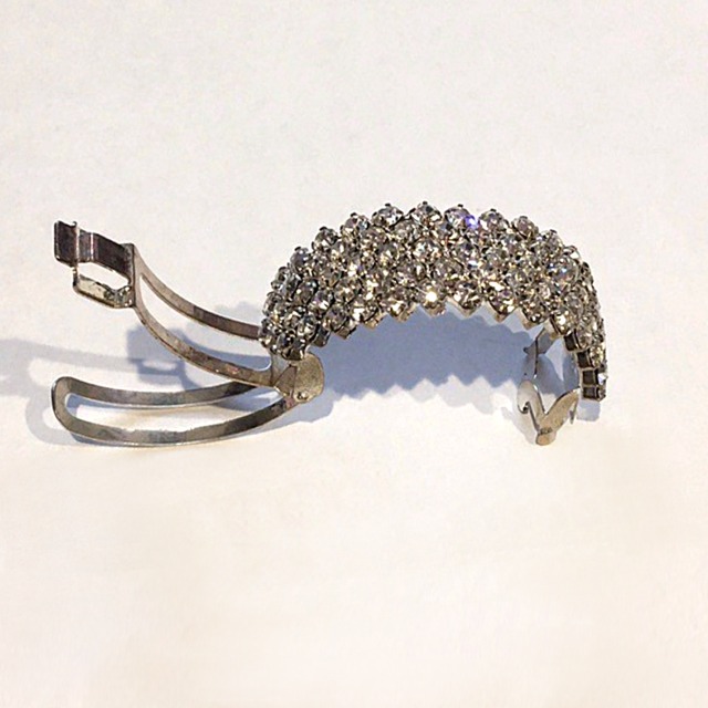 Dramatic Dome Barrette - Image 4